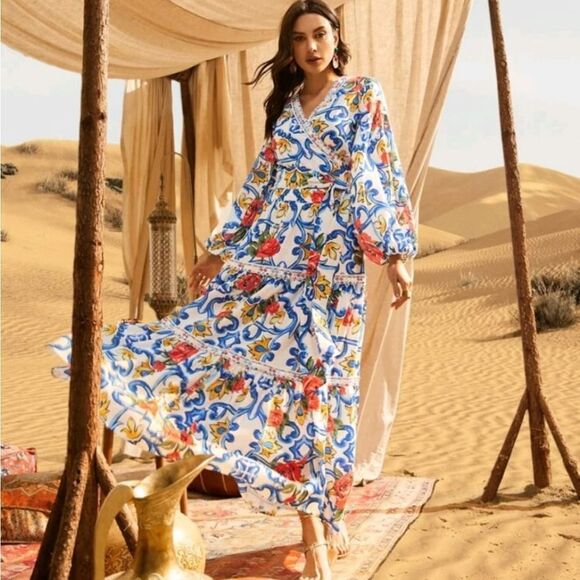 Colorful Patterned Long Dress - Picture 4 of 6